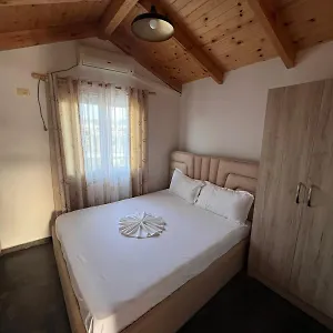 Guest Arbri Guest house